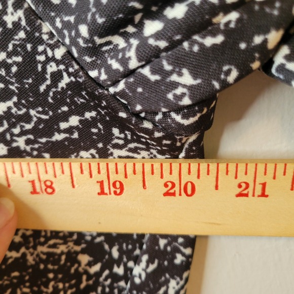 Nike Dri-FIT Pullover Hoodie XL Black Speckled Volt Green Swoosh Sweatshirt - Picture 10 of 14